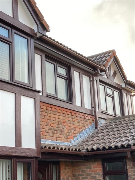 mock tudor cladding meaning